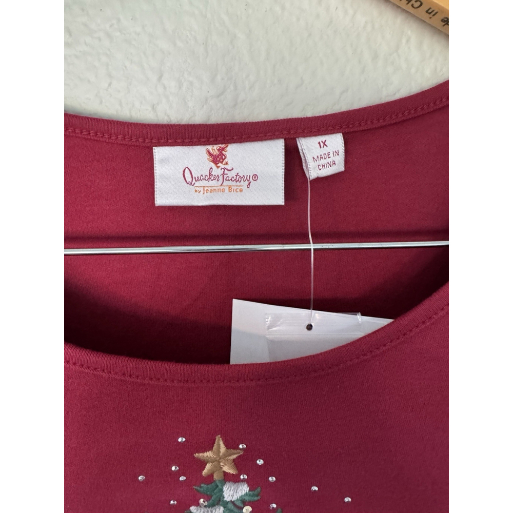 Quacker Factory - Holiday Forrest Animal Embroider 3/4 Sleeve Crew Neck Top - Picture 4 of 7